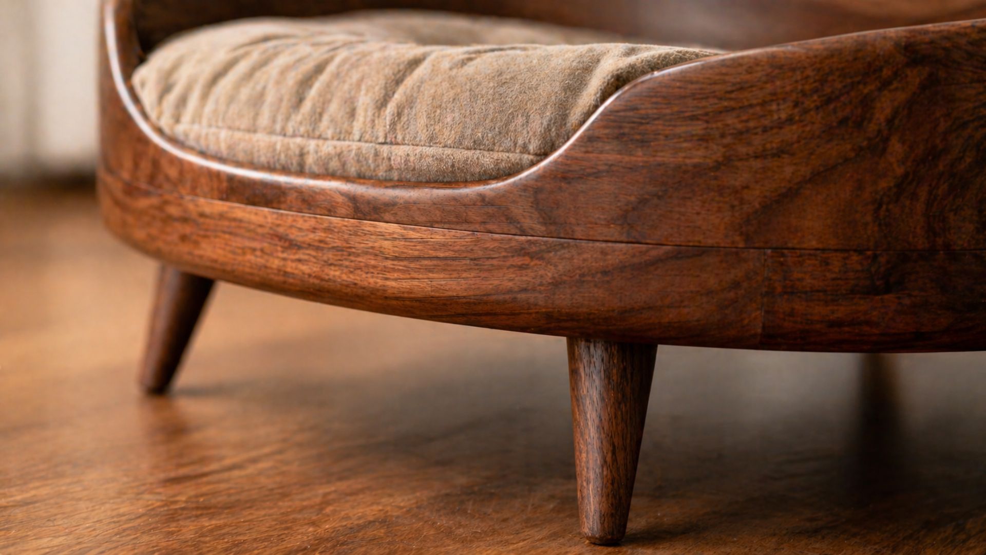Close-up of real solid wood grain and high-quality finish on a Mid-Century Modern cat bed.